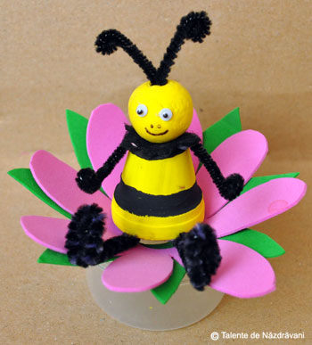 Albina din ghiveci ceramic miniatural