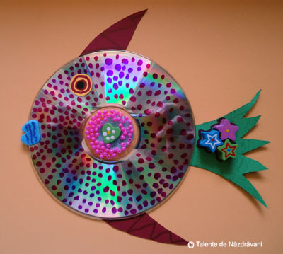 Idei de activitati cu cd-uri. CD craft ideas for children